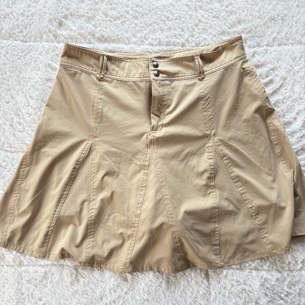 Khaki pleated mini skirt with under-shorts